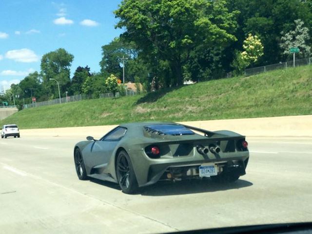 Шпионские фото потрясающего 2016 Ford GT